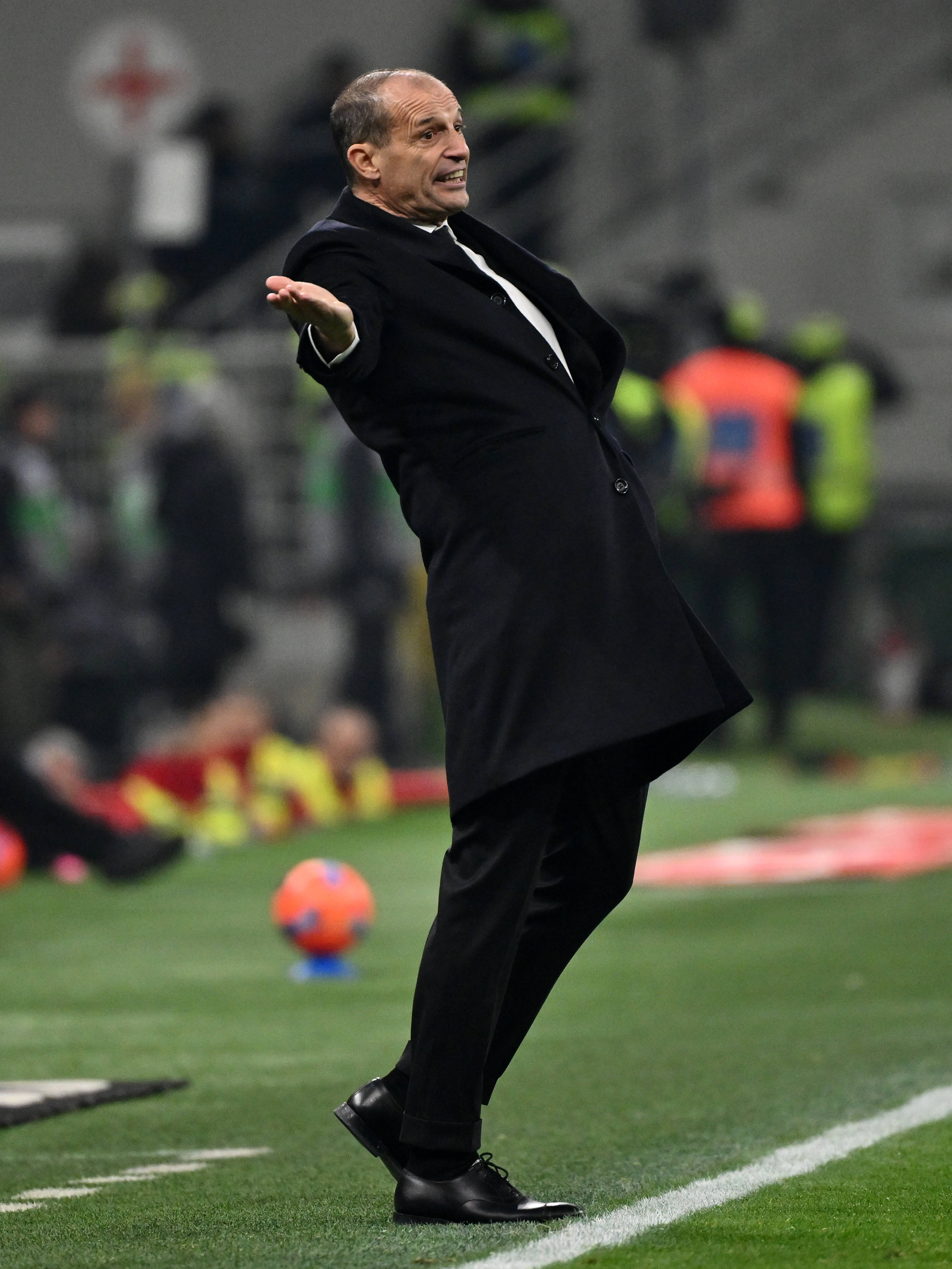 今夜拉齐奥备战意甲，单刀错失细节曝光，悬念犹存，数据趋势出现新变化(拉齐奥意甲冠军阵容)